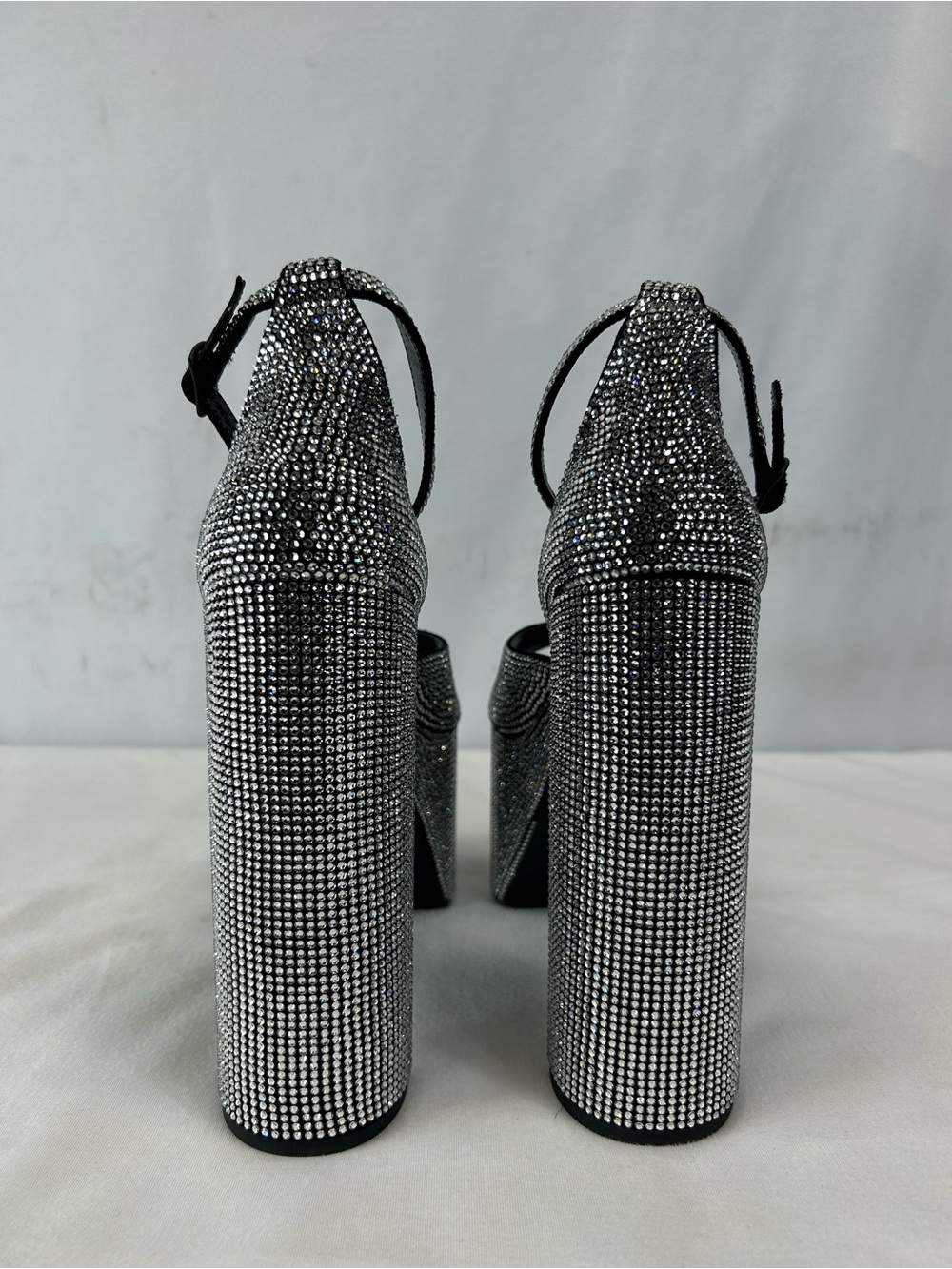 Balenciaga - Camden embellished leather platform sandals - Picture 6 of 11